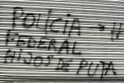 policía